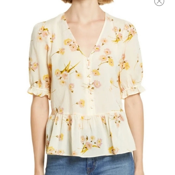 Madewell Courtyard Carnation Print Ruffle Hem Top - Picture 2 of 9